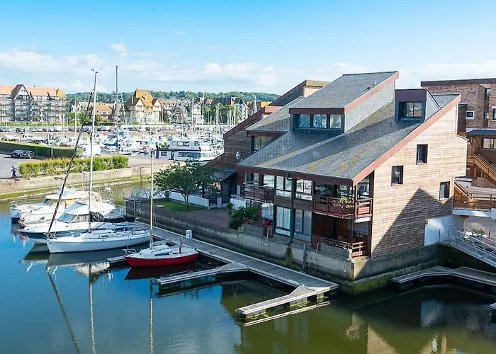 Beau Studio Neuf, Vue Marina