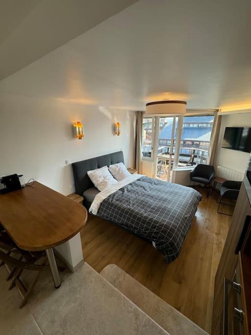 Beau Neuf, Vue Marina *